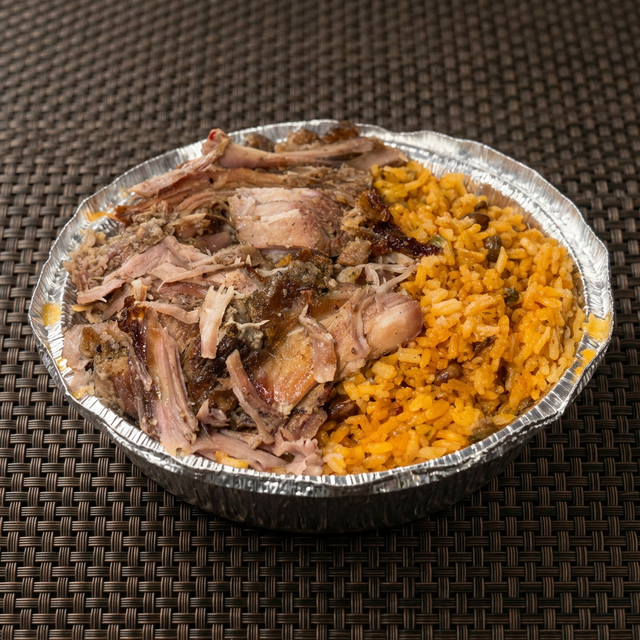 Arroz/Pernil.